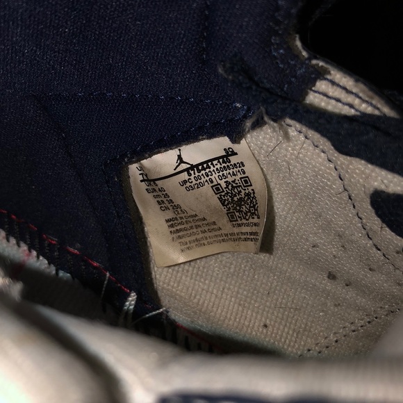 COPY - Jordan 1 Obsidians (Highs) - Picture 7 of 8